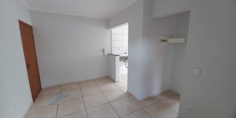 Apartamento no Residencial Madre Paulina - foto 3