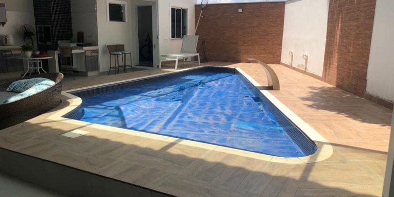 Belissima residencia no Cond. Lago da Boa Vista em Sorocaba - foto 2
