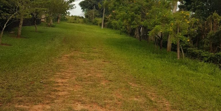 Linda chácara no Jardim Iracema
