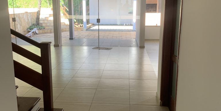 Linda casa com piscina no Bela vista - foto 3