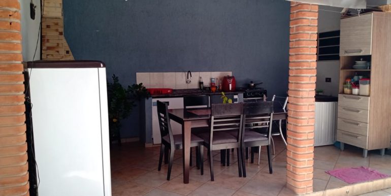 Linda casa na vila Henrique - foto 2