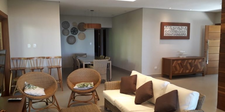 Linda casa em Ubatuba -Praia da Maranduba - foto 2