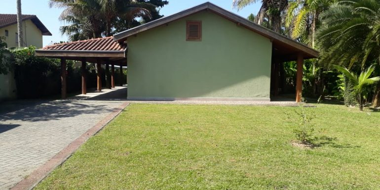 Linda casa em Ubatuba -Praia da Maranduba - foto 3