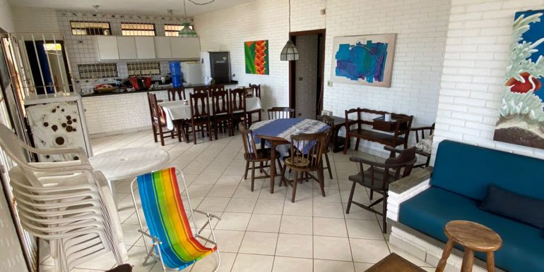 Linda casa em Ubatuba – praia do sapé - foto 3