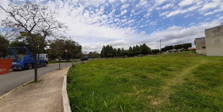 TERRENO PROX. A PRAÇA DOS EXAGEROS - foto 3