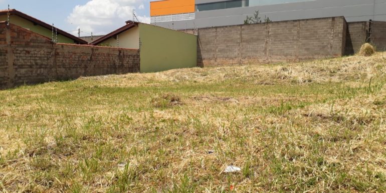 TERRENO NO VILA NOVA