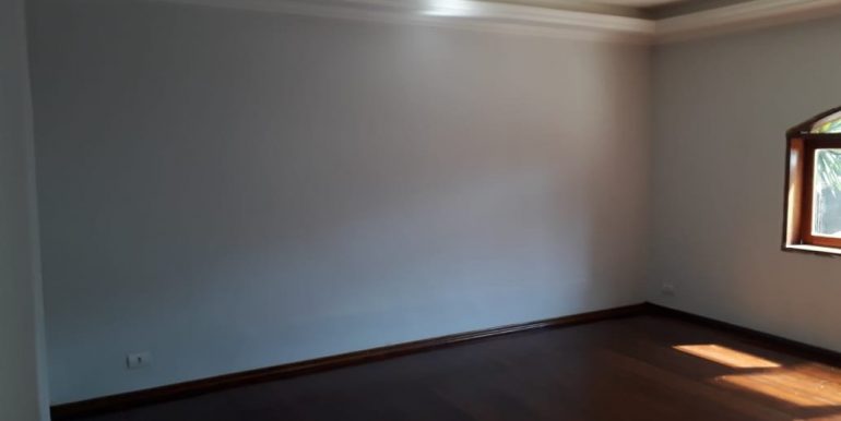 LINDA CASA- SALTO DE SÃO JOSÉ - foto 3