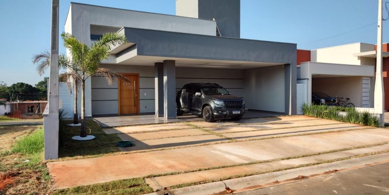 CASA NO COND. LAGOS D’ICARAÍ   SALTO-SP