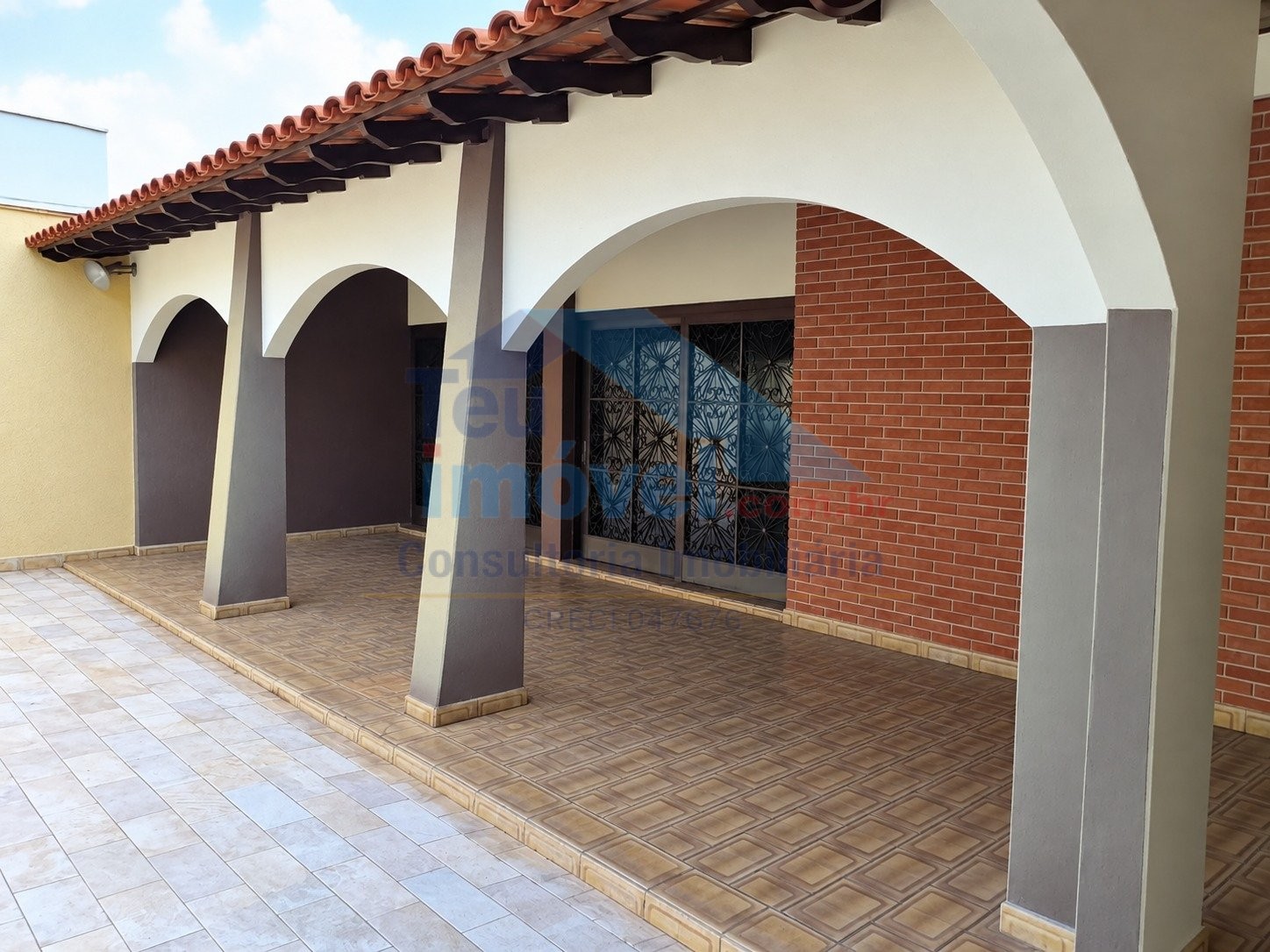 Excelente Imóvel para Locação - Comercial ou Residencial