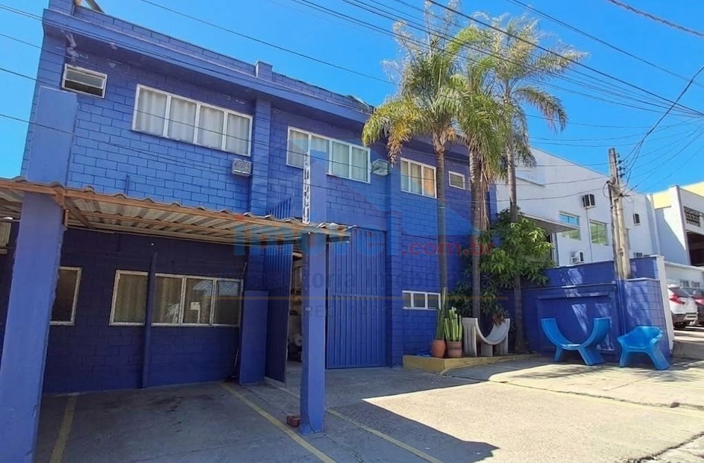 GALPÃO INDUSTRIAL À VENDA | 745 m² | SALTO/SP