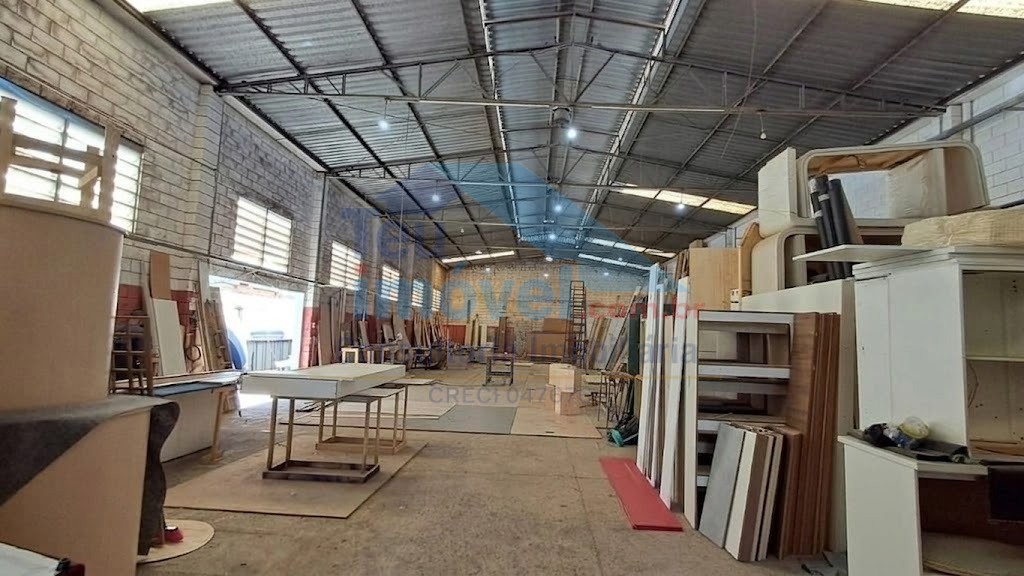 GALPÃO INDUSTRIAL À VENDA | 745 m² | SALTO/SP